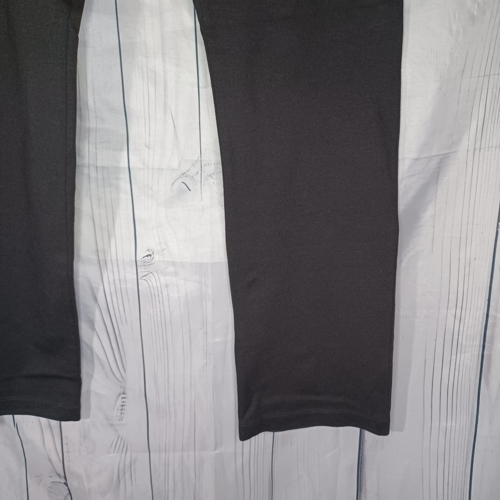 Eileen Fisher Petites Stretchy Viscose Pull On Classic Black Pants - Picture 3 of 13